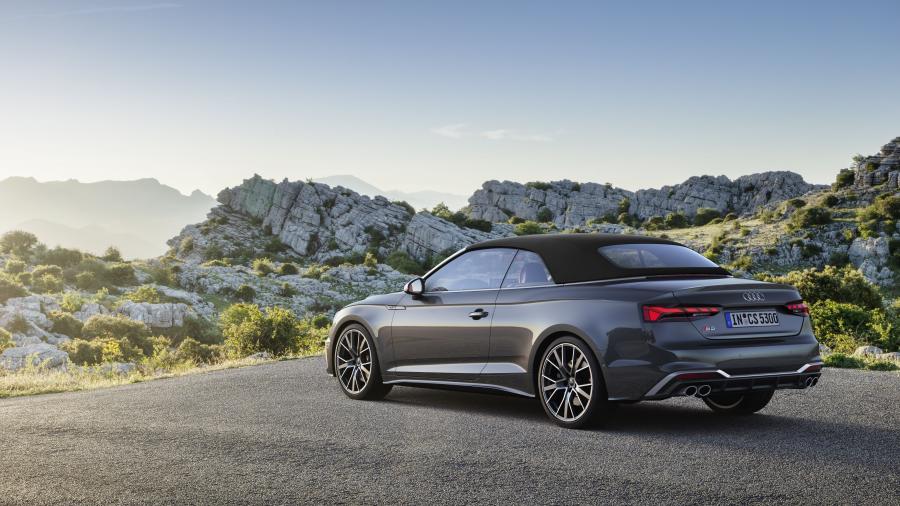  Audi S5 Cabriolet TFSI 2020 года  (WW) (фото 5 из 19)